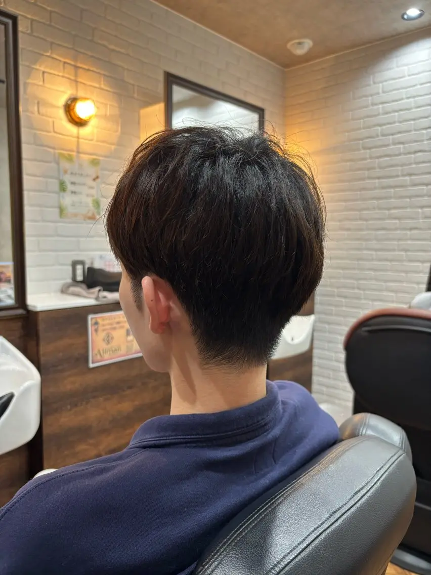 ショート メンズ 上田 美羽のヘアスタイル