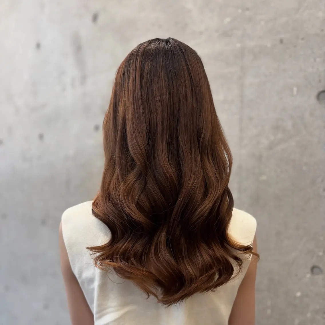 ミディアム レイヤーカット トリートメント 透明感カラー/赤み消 しカラー/もものヘアスタイル