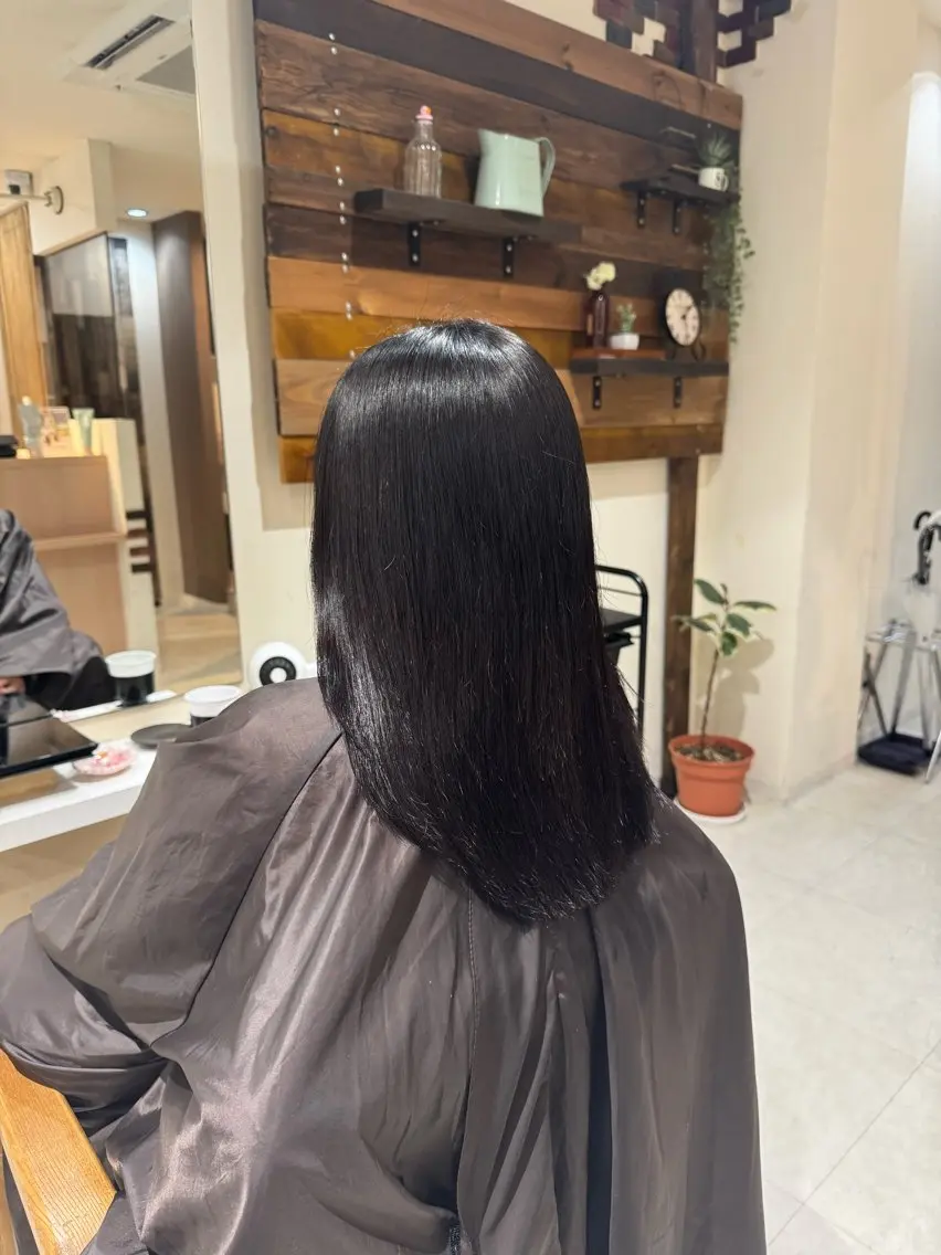 セミロング 髪質改善 縮毛矯正 髪質改善メニュー 長井 美佐子のヘアスタイル