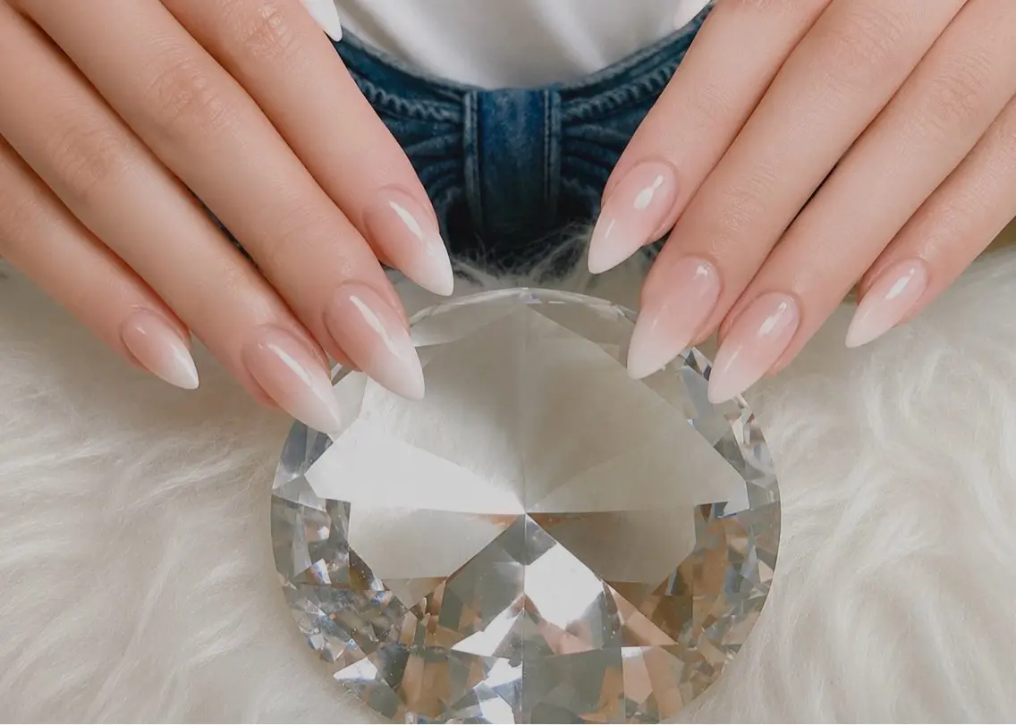 ネイル Aimyu.nail 🫧のネイルデザイン