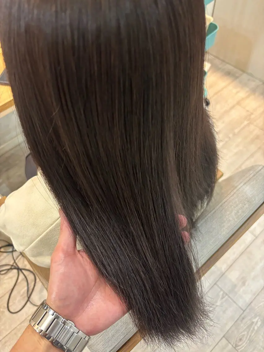 ロング チョコレートブラウン shota 池袋のヘアスタイル