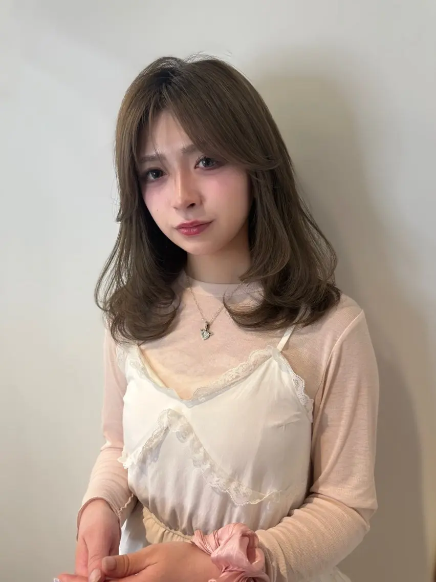 ミディアム ヘアアレンジ 玉川 莉瑚のヘアスタイル
