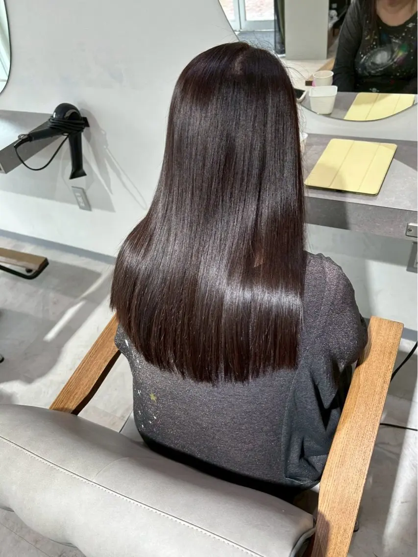 乾燥・パサつき対策｜カット＋縮毛矯正＋内部補修トリートメントの写真