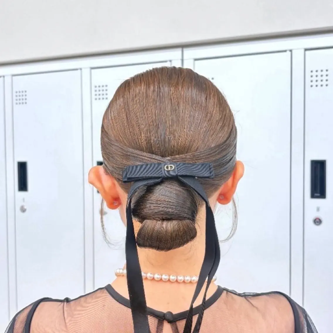 【迷ったらこれ‼️✨タイトお呼ばれアレンジ🤍】シンプルだけどおしゃれに決まるお呼ばれヘアお任せください🫧の写真