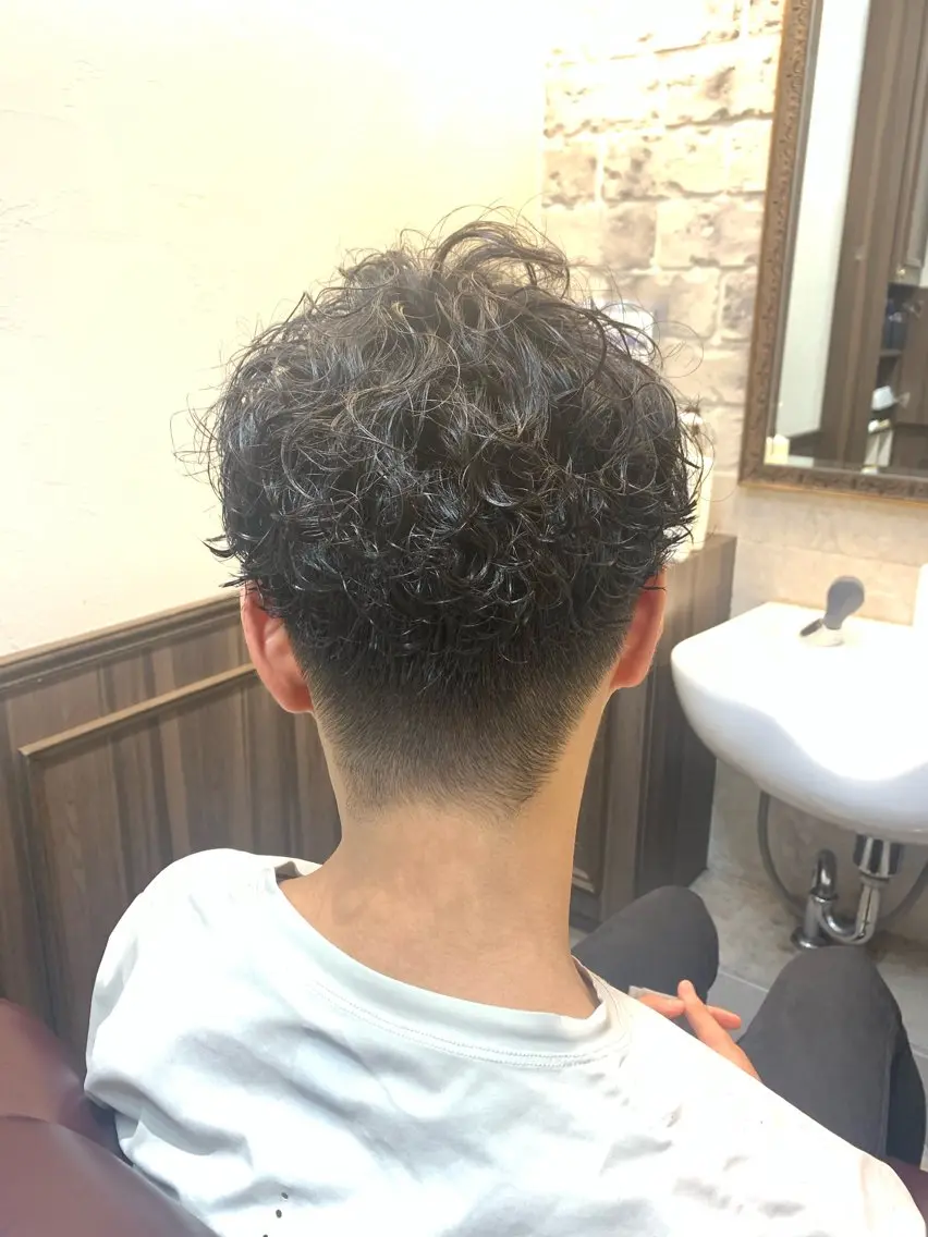 メンズ フリーランス理美容師 いさかのヘアスタイル