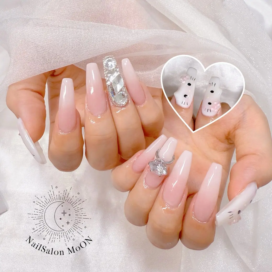 ネイル ハンドネイル ハンドケア MoON...❤︎ MeGuのネイルデザイン