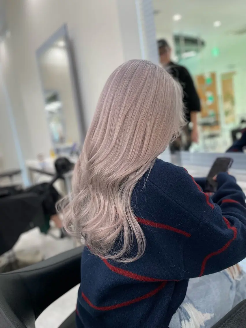 ロング カラー ヘアカラー トリートメント 赤み消し透明感🩶 銀座Ryota🩶のヘアスタイル