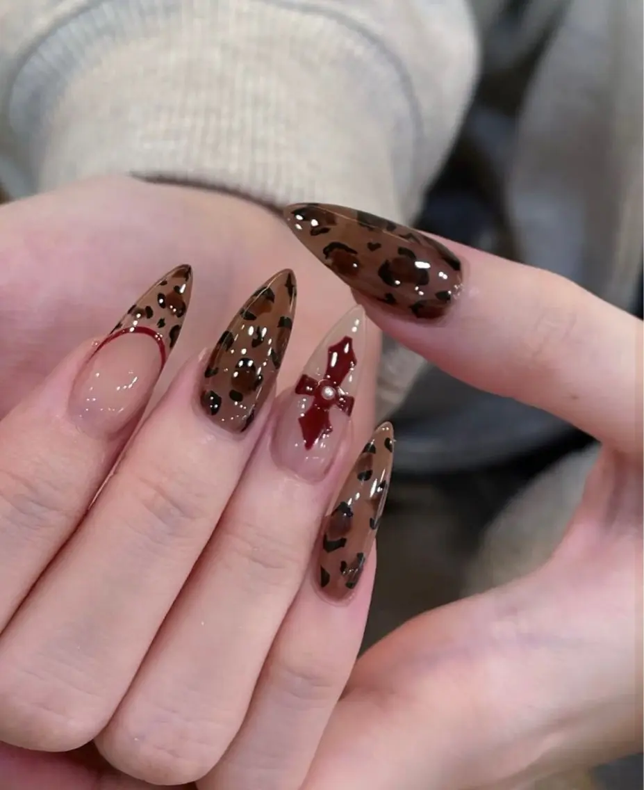 ネイル HAPPI NAIL . LEEのネイルデザイン