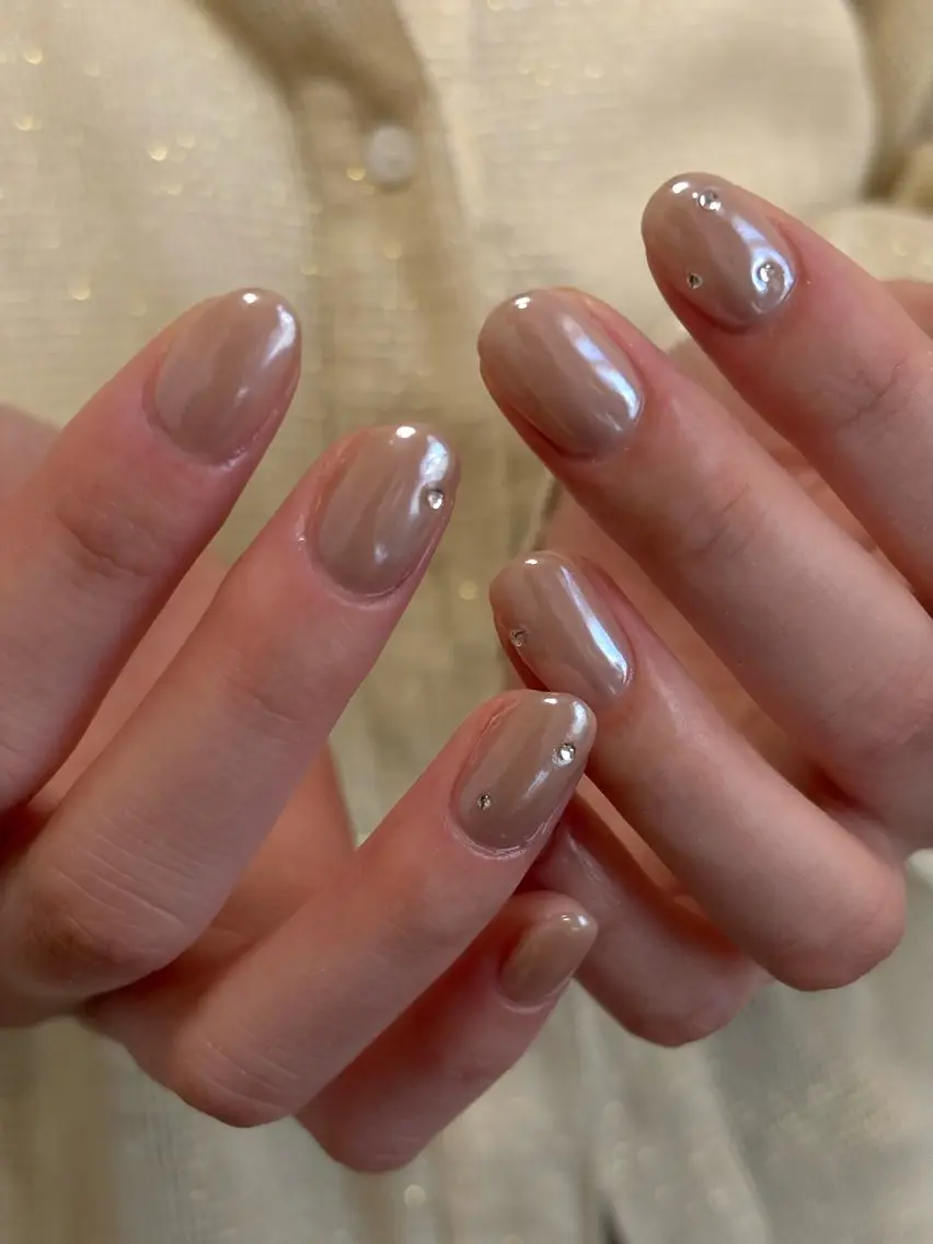 ネイル オーロラネイル ストーンネイル ハンドネイル rena nailのネイルデザイン