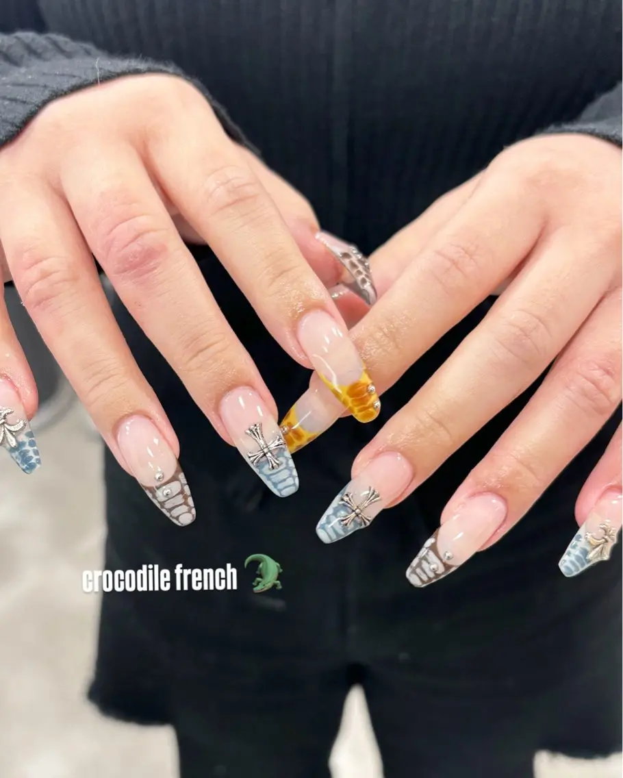 ネイル ハンドネイル 🤎Two ERI🤎のネイルデザイン