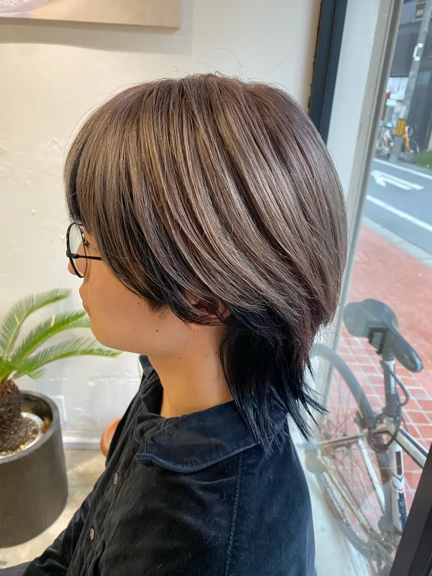 カラー メンズ メンズブリーチ メンズインナーカラー メンズパーマ メンズツイストパーマ 波巻きパーマ カット ヘアカラー トリートメント ヘアセット 🌴パーマオタク🌴 長谷川 諒佑🌈のヘアスタイル