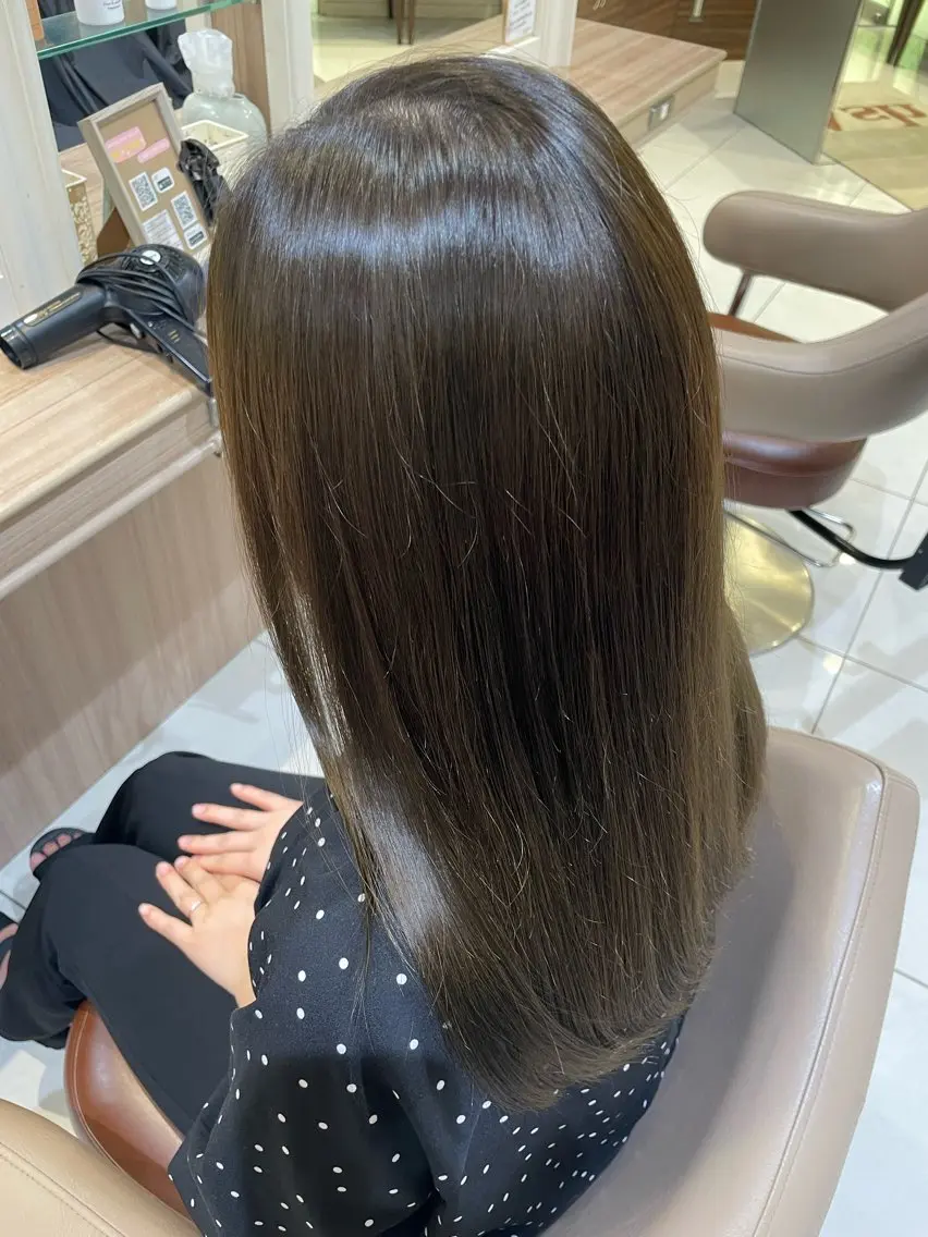 セミロング カラー カット ヘアカラー トリートメント 韓国ヘアメイク🎀/ 縮毛矯正✨山本媛香のヘアスタイル