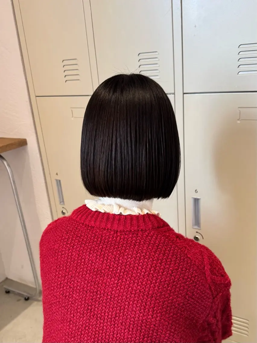 ミディアム カット 縮毛矯正 村田 茉優のヘアスタイル