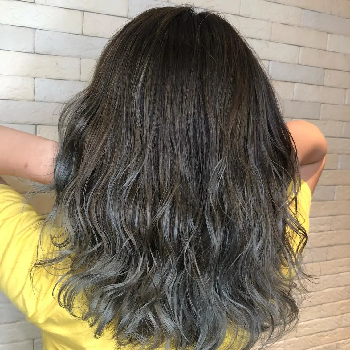 ミディアム カラー ヘアカラー トップスタイリスト/ アユミのヘアスタイル