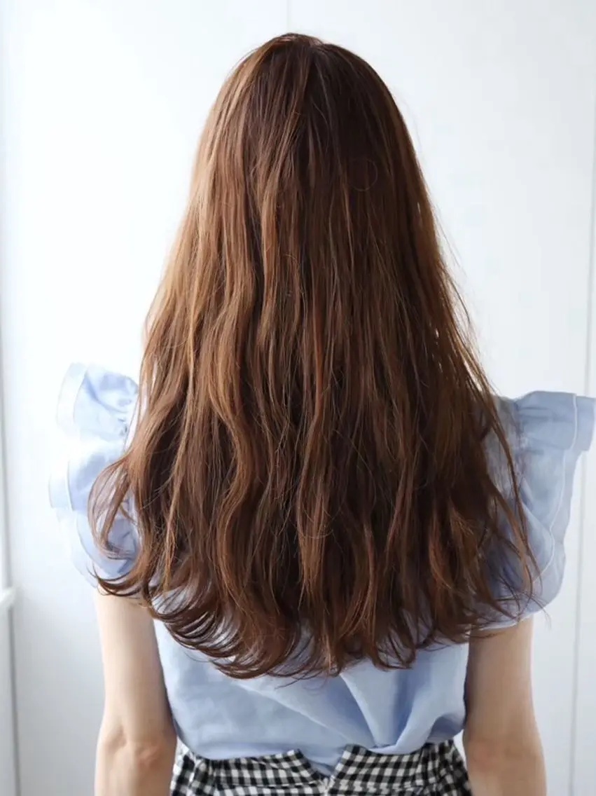 ロング パーマ カット パーマ 小澤 琉凪のヘアスタイル