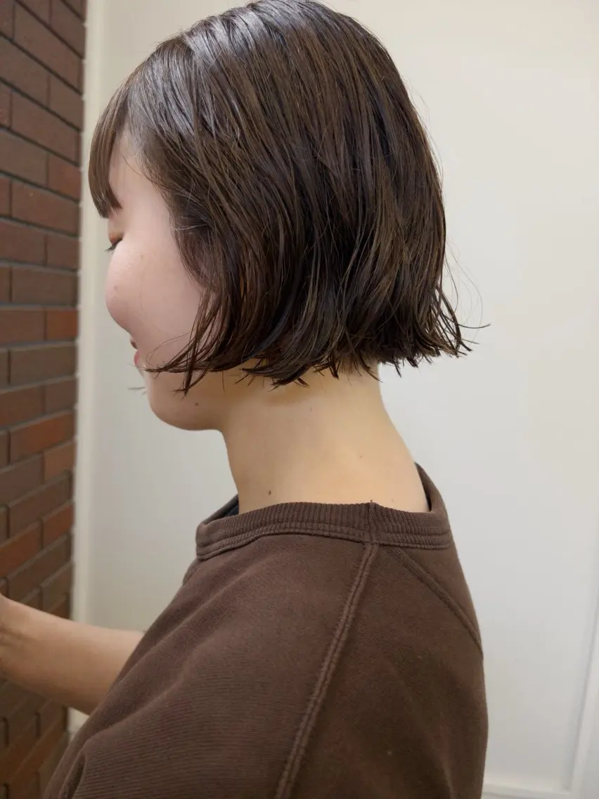ショート カラー ハンサムショート バレイヤージュ ベージュカラー 黒髪 ブリーチ カット ヘアカラー kii🧺福岡美容室 パーマ/ウルフのヘアスタイル
