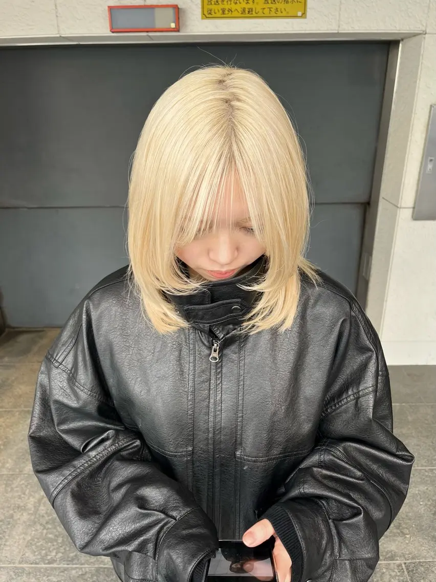 ミディアム 外国人風カラー ヘアカラー トリートメント ダブルカラー/透明感 💈JUNYA💈のヘアスタイル