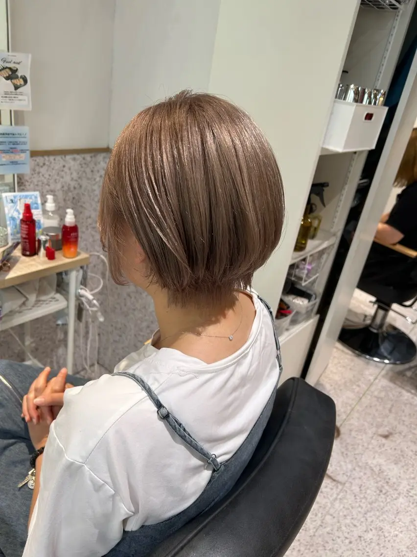 カラー ヘアカラー ♡ハイトーン★ ネイル/しの♡のヘアスタイル