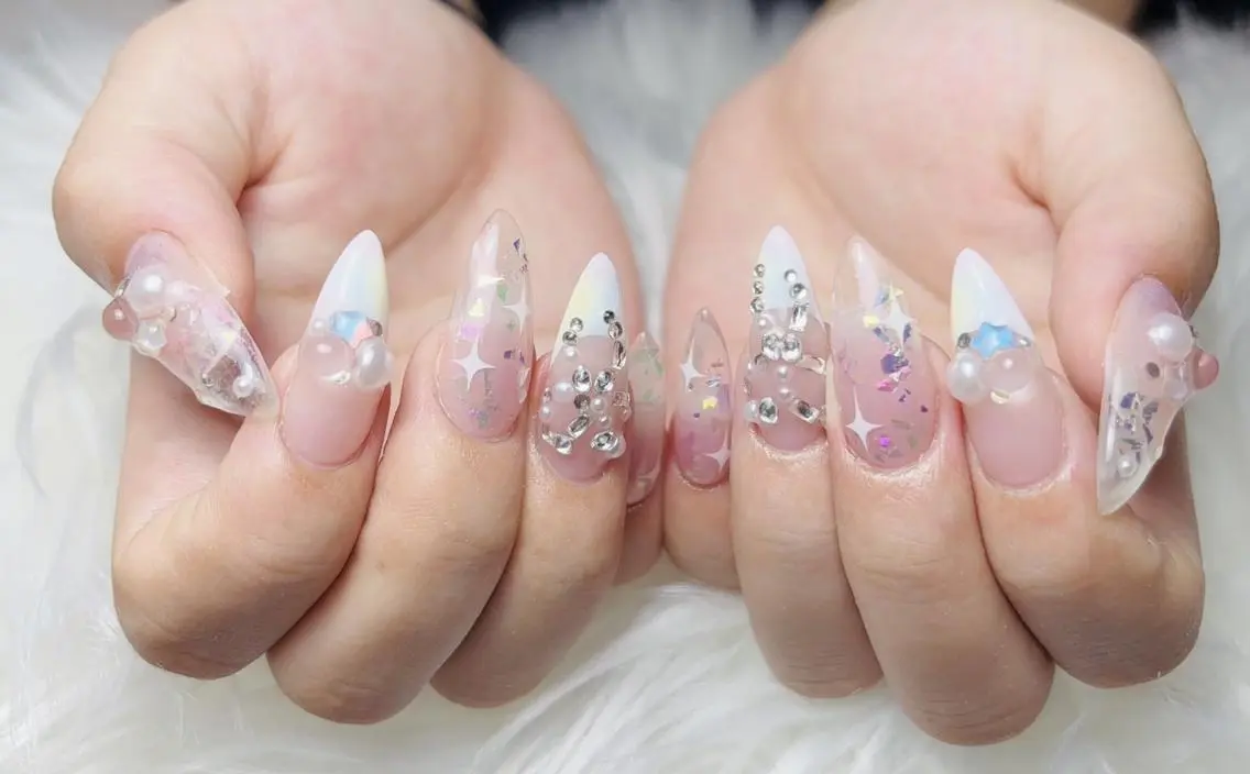 ロング ハンドネイル K.bi_nail ネイル長さ出し専門店のネイルデザイン