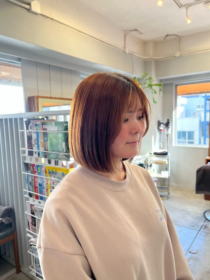 ミディアム ボブ 井手 咲乃のヘアスタイル
