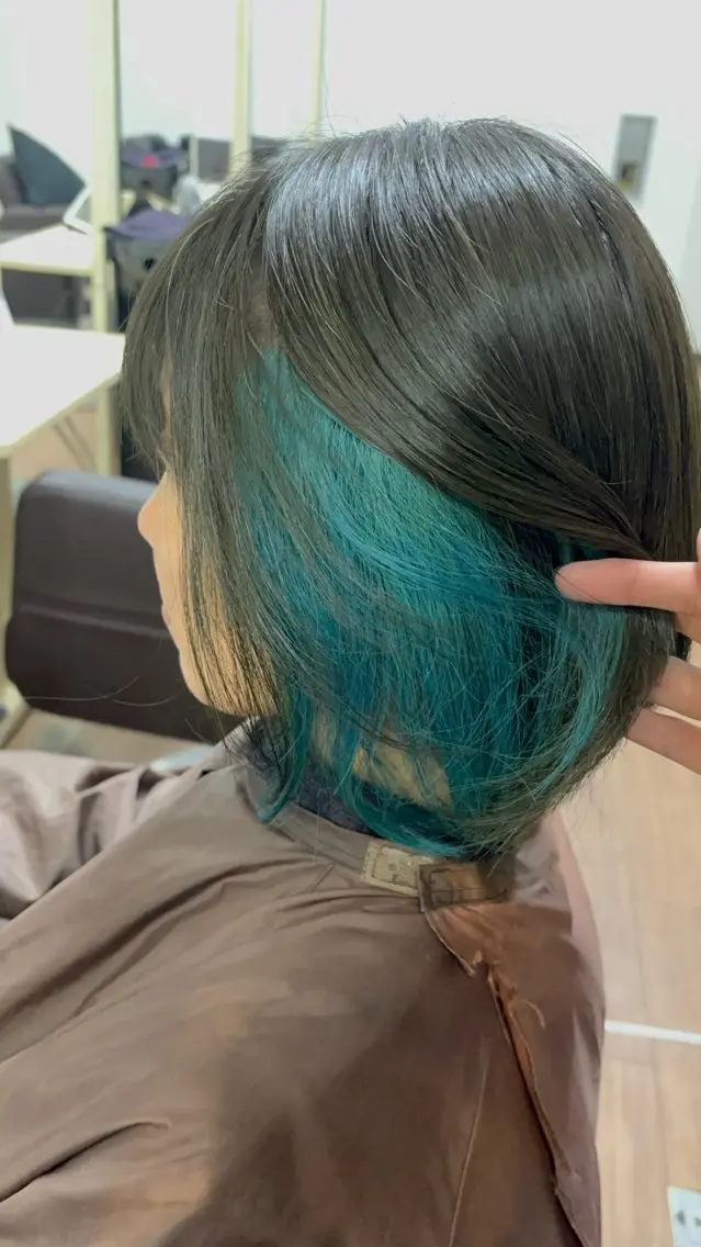 ミディアム カラー 限界オタク美容師 💜Natsuki☁のヘアスタイル