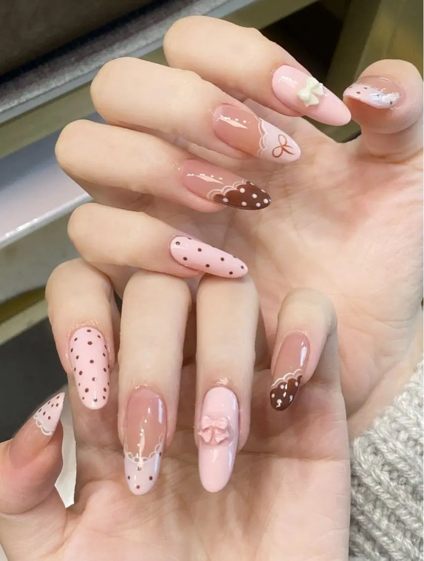 ネイル アートネイル ジェルネイル 韓国ネイル ニュアンスネイル シンプルネイル ハンドネイル ハンドケア Anna Melia Nailのネイルデザイン