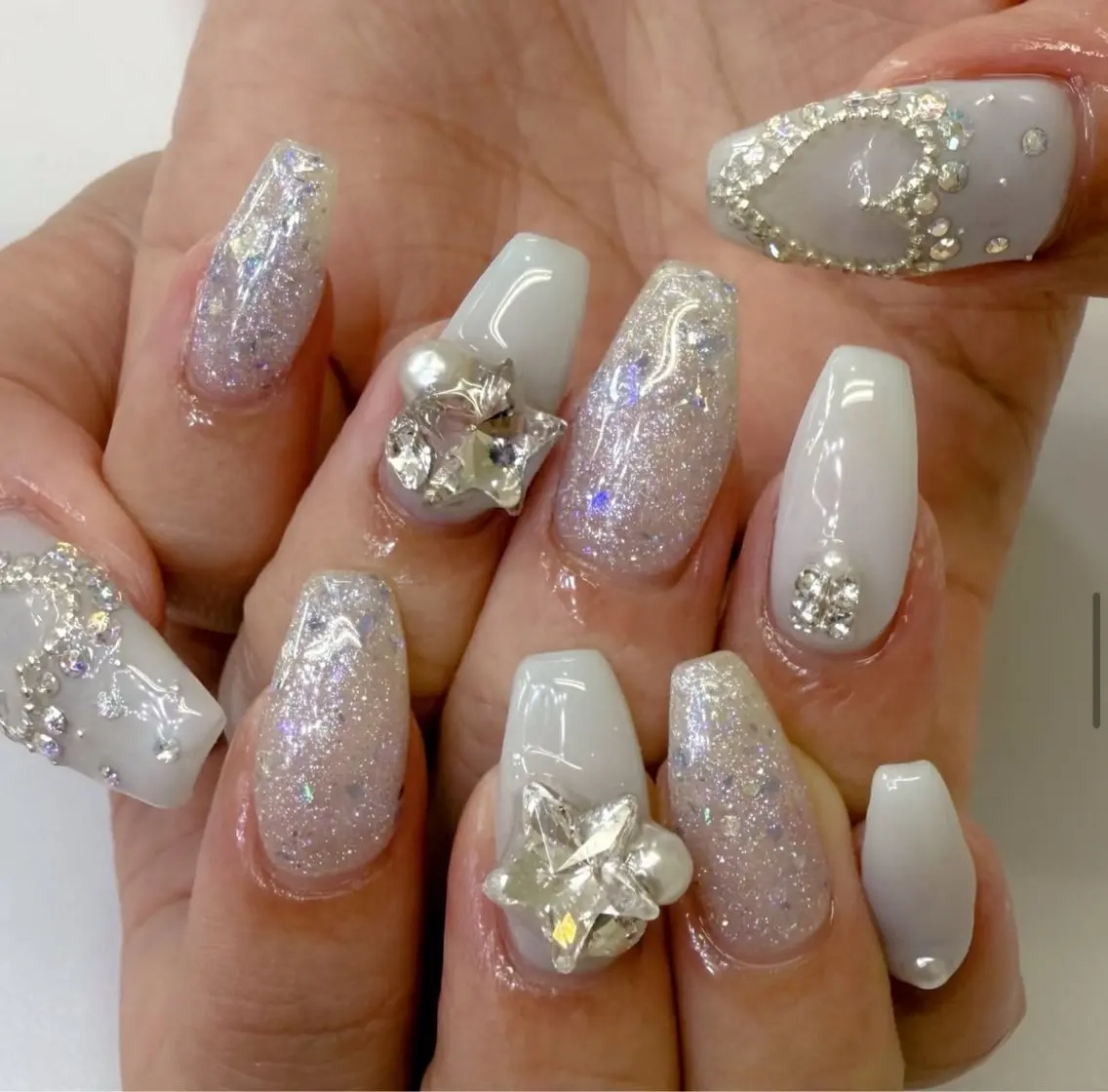 ネイル アートネイル フラワーネイル フレンチネイル ジェルネイル グラデーション ハンドネイル Ryu Nail NekoChanのネイルデザイン