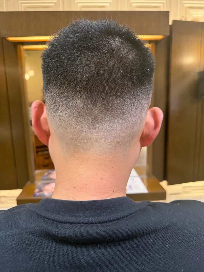 ショート メンズ 西浦 智也のヘアスタイル