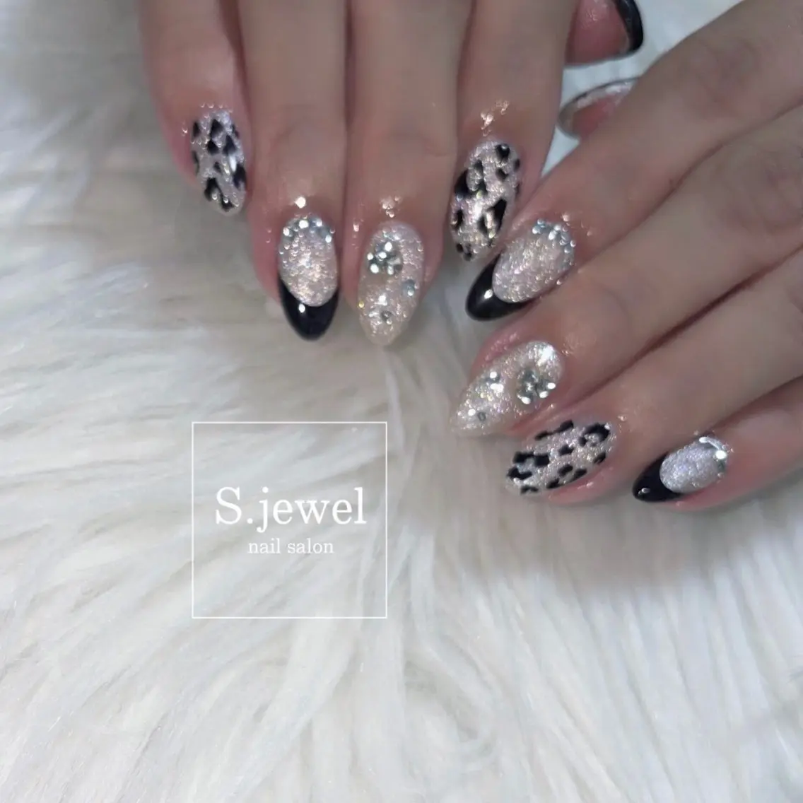 ネイル S. JEWELのネイルデザイン