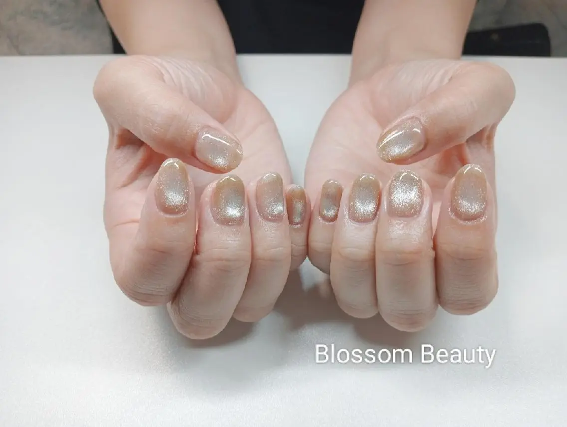 ネイル マグネットネイル ハンドネイル Blossom Beauty eriのネイルデザイン