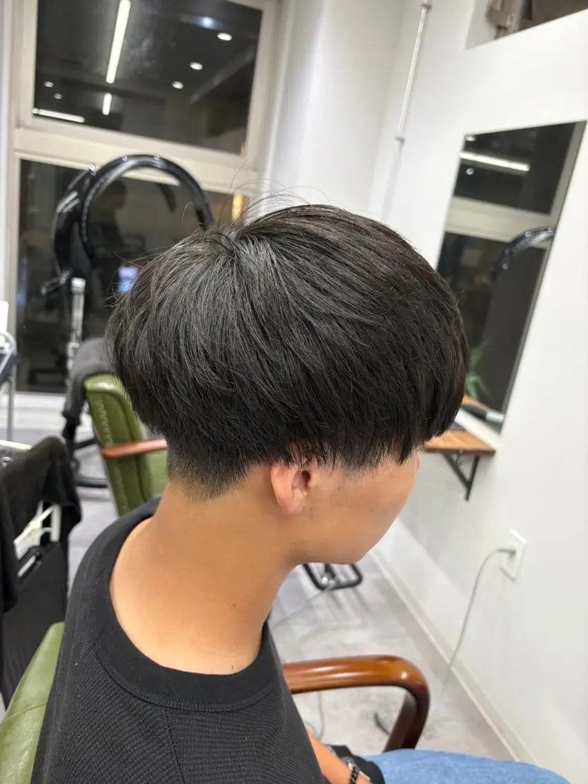 メンズ カット 縮毛矯正 トリートメント SHAFT Ieiriのヘアスタイル
