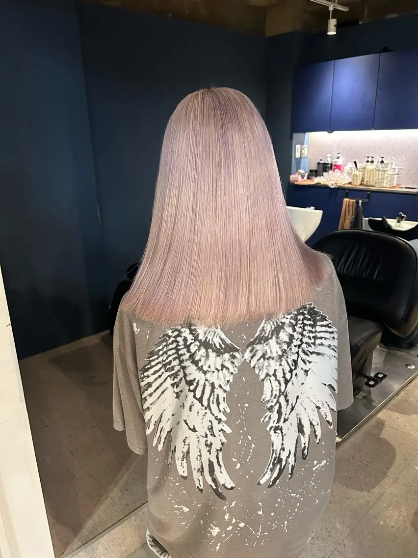 ミディアム 外国人風カラー ハイライト 髪質改善 韓国風ヘア レイヤーカット カット ヘアカラー トリートメント 🤎カラー比率90% 🤍TAKAYAのヘアスタイル
