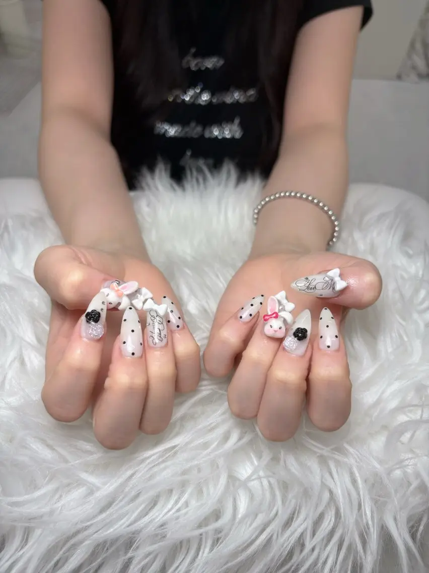 ロング ハンドネイル NENENAIL 【シヨン】のネイルデザイン
