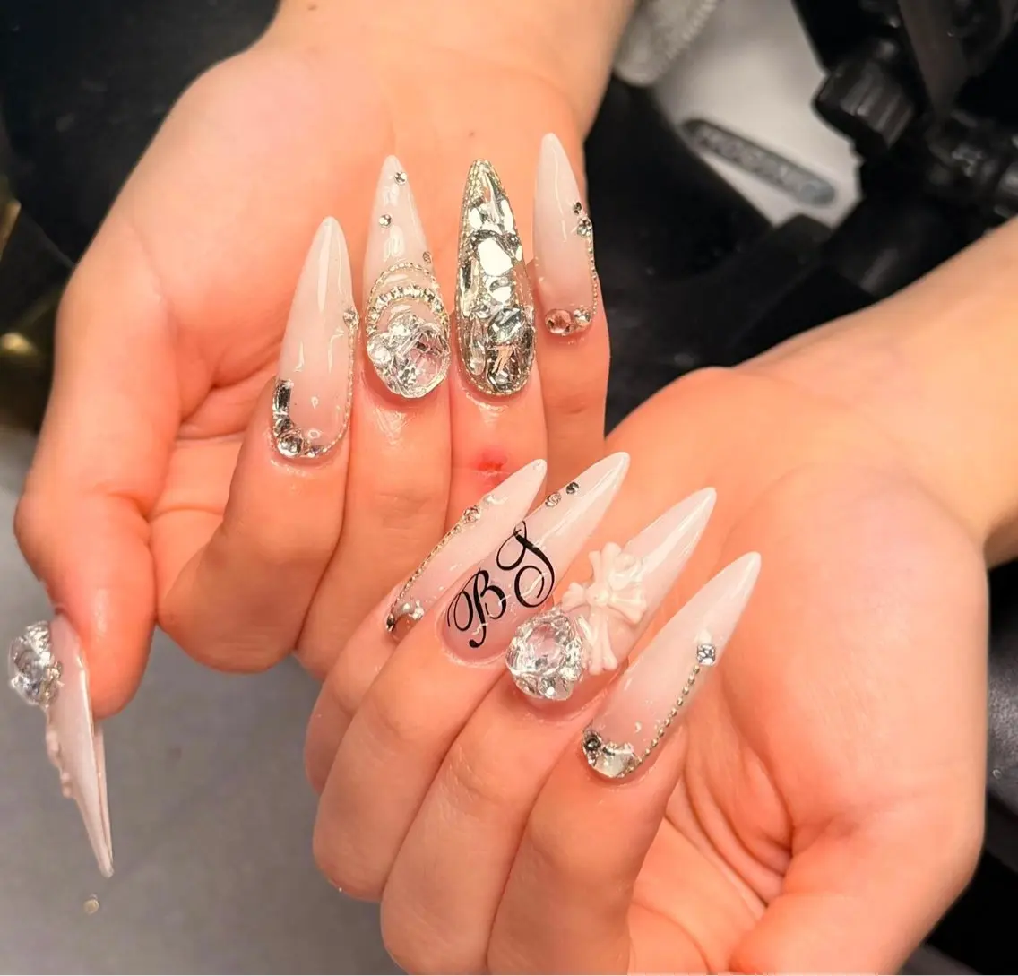 ネイル ハンドネイル MAOMAO ANA.CHUOのネイルデザイン