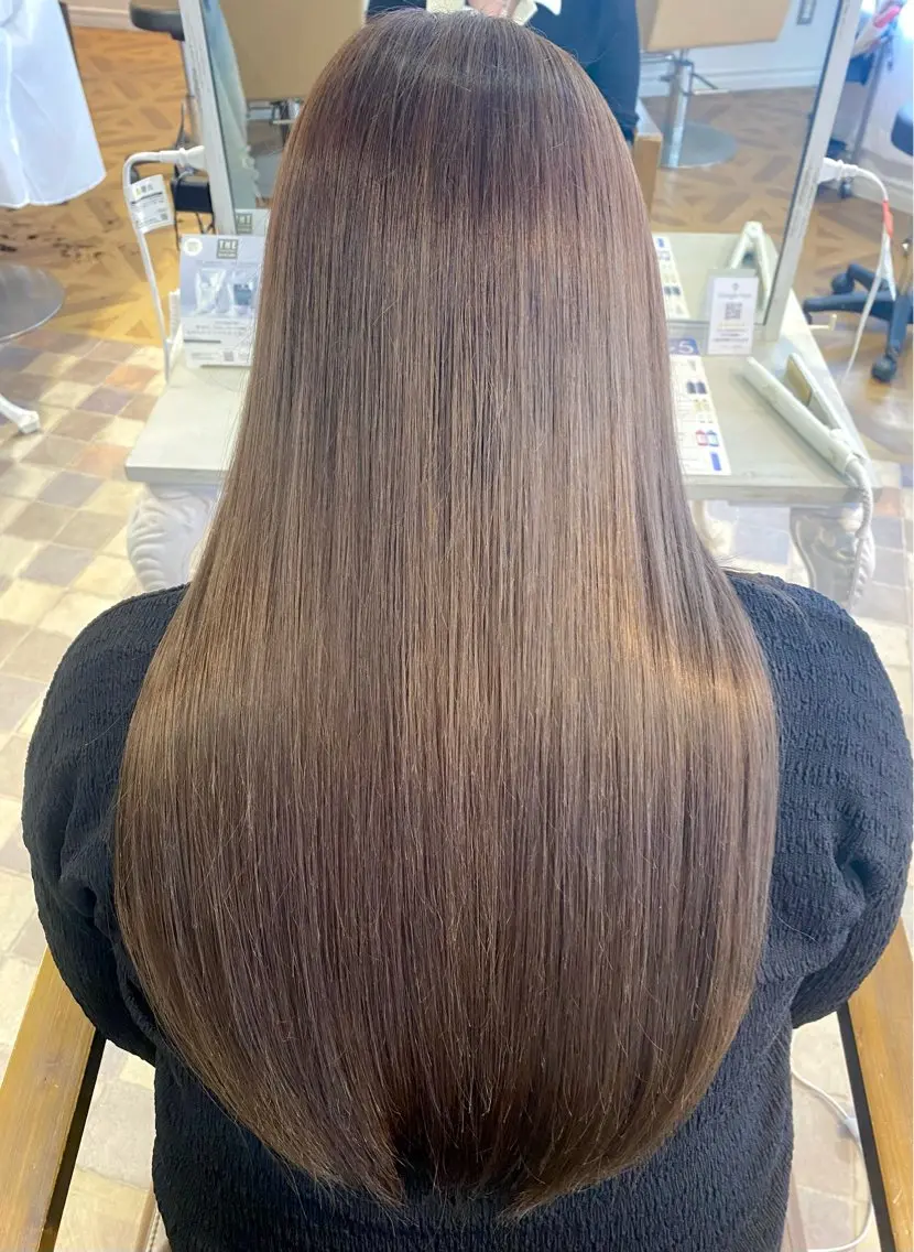 カラー ブラウンカラー ナチュラルブラウン 鶴田 麗乃のヘアスタイル
