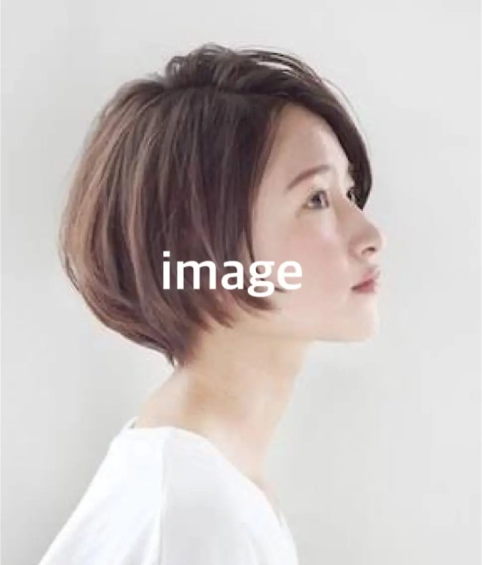 ショート ボブ 上田 エミのヘアスタイル