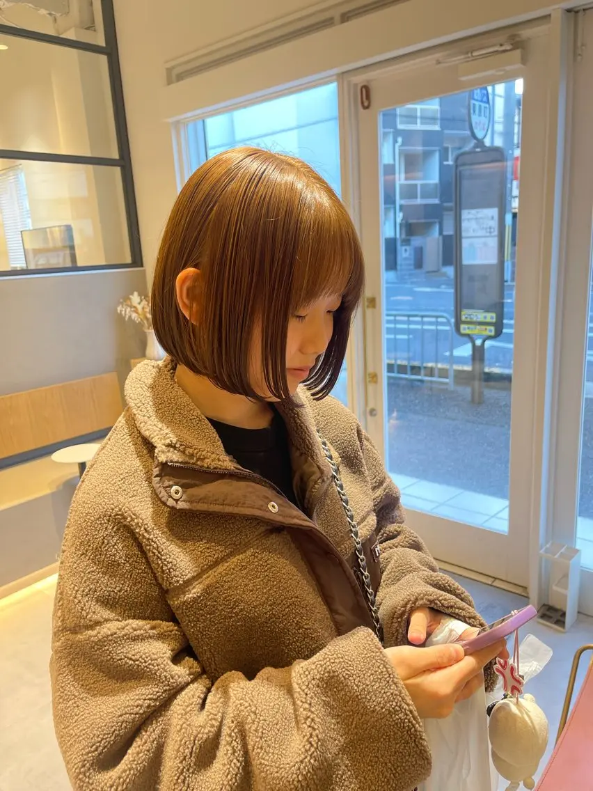 ショート カラー 城間 晴人のヘアスタイル