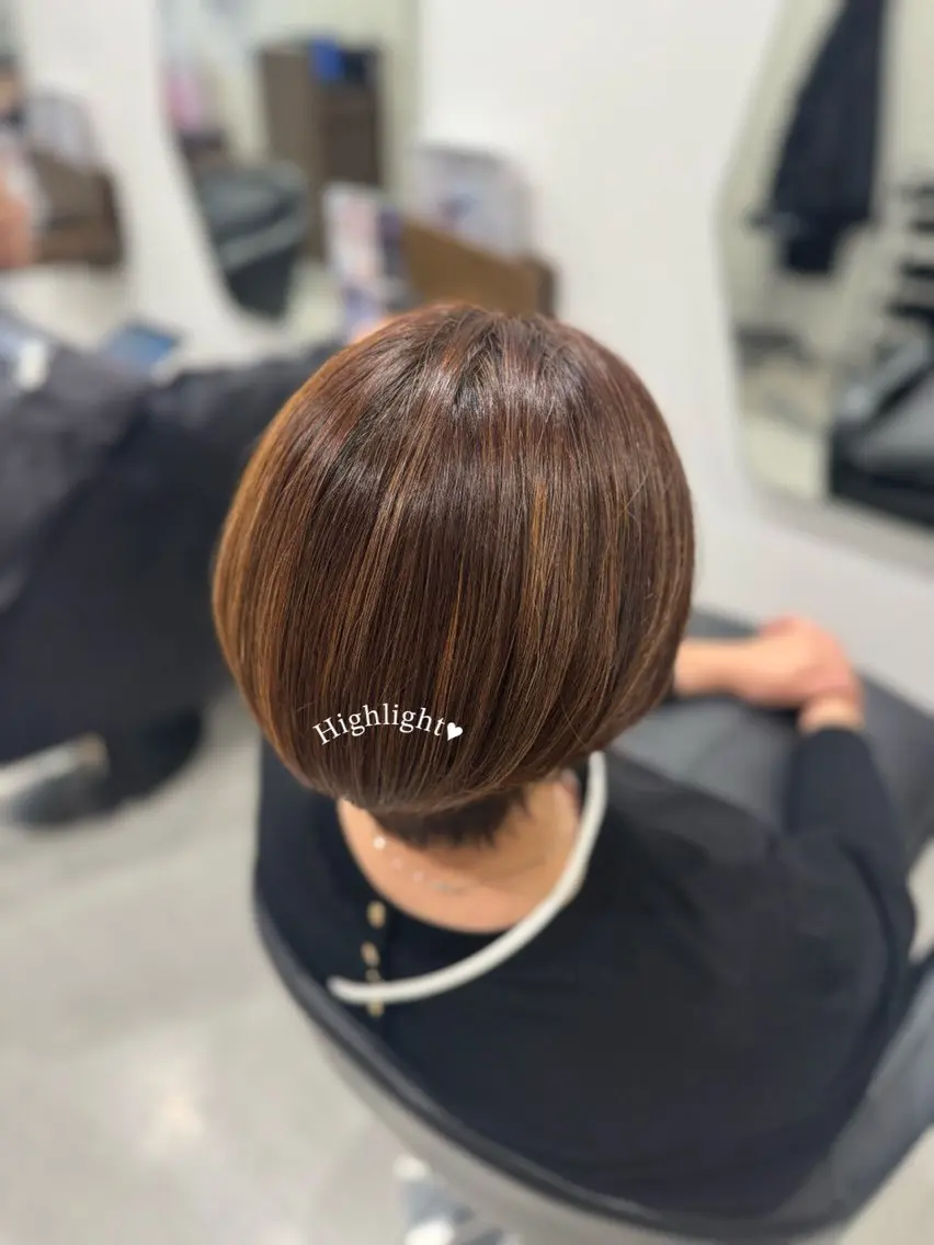 ショート カラー 🤍たむら みなみ 銀座🤍のヘアスタイル