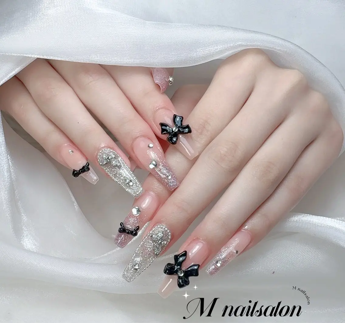 ネイル ハンドネイル M🌷nail 長さだし専門店のネイルデザイン