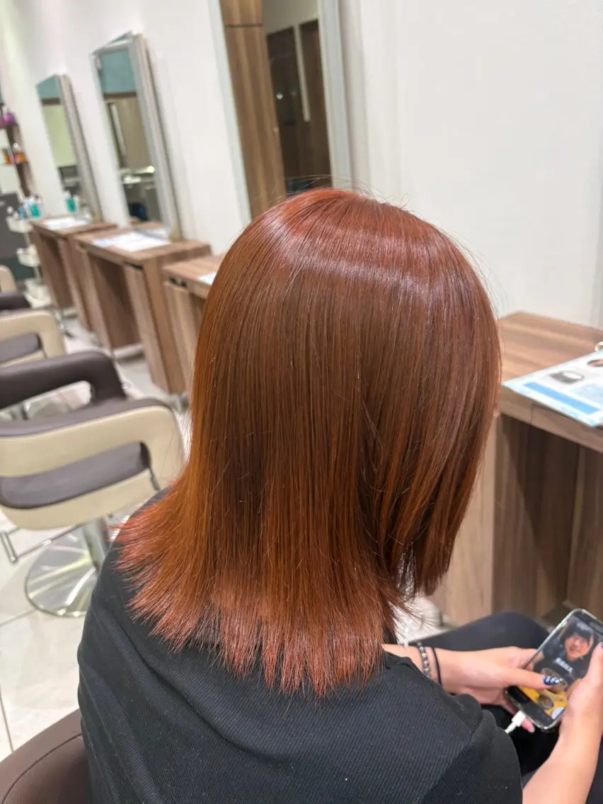 カラー ブリーチ ハイトーンカラー ブリーチなしカラー オレンジ ヘアカラー 黒澤 凌空のヘアスタイル
