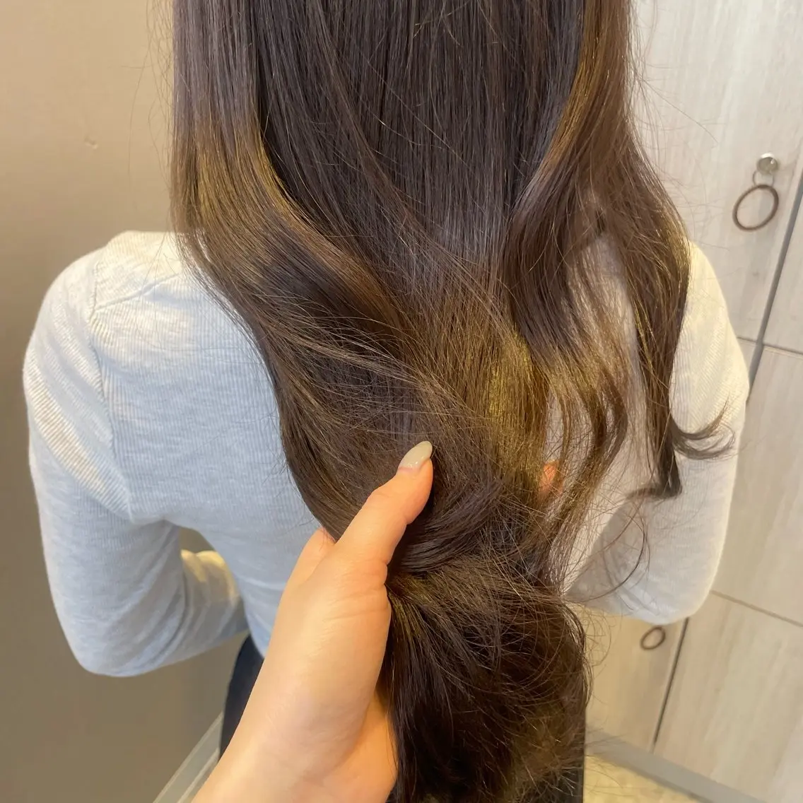 セミロング カラー nanami 🌼のヘアスタイル