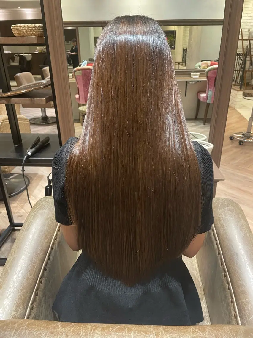 ロング 森 泉琴のヘアスタイル