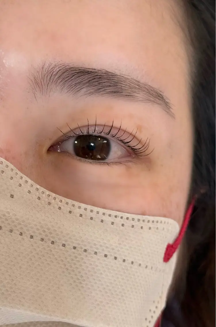 パリジェンヌラッシュリフトの写真