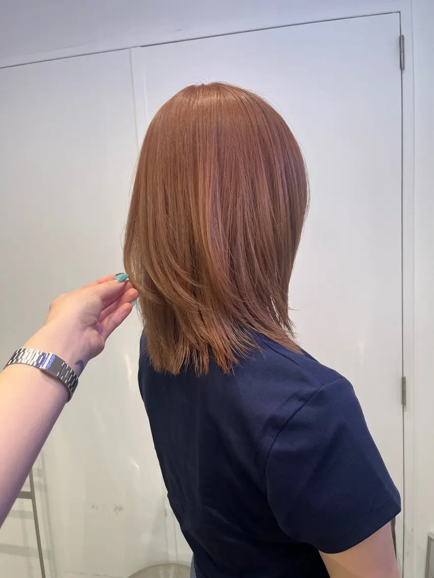 ミディアム ハッシュカット カット ヘアカラー sora /ブリーチ /レイヤーカットのヘアスタイル