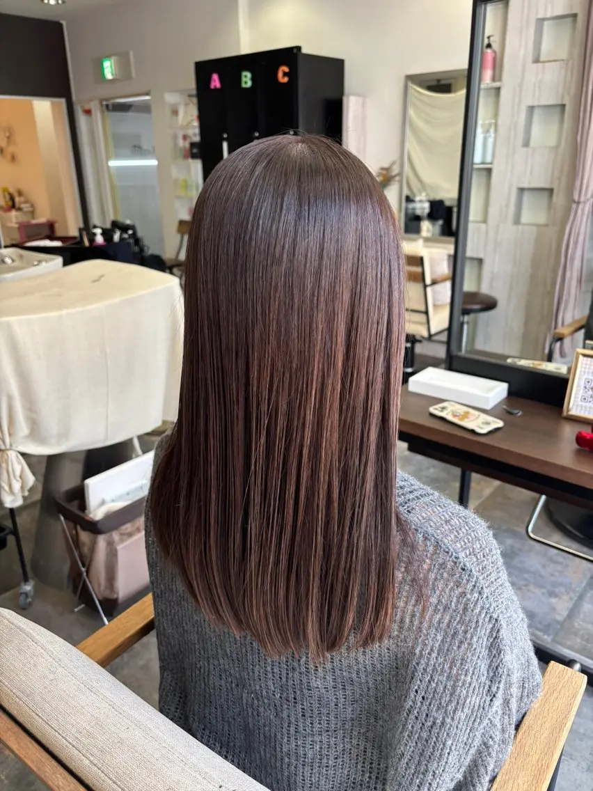 ロング カラー 井手上 華のヘアスタイル