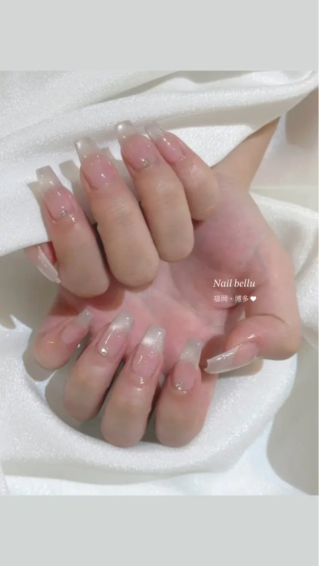 ネイル 氷ネイル・うるうるネイル 韓国ネイル ハンドネイル NAIL BELLU / 韓国・ワンホンのネイルデザイン