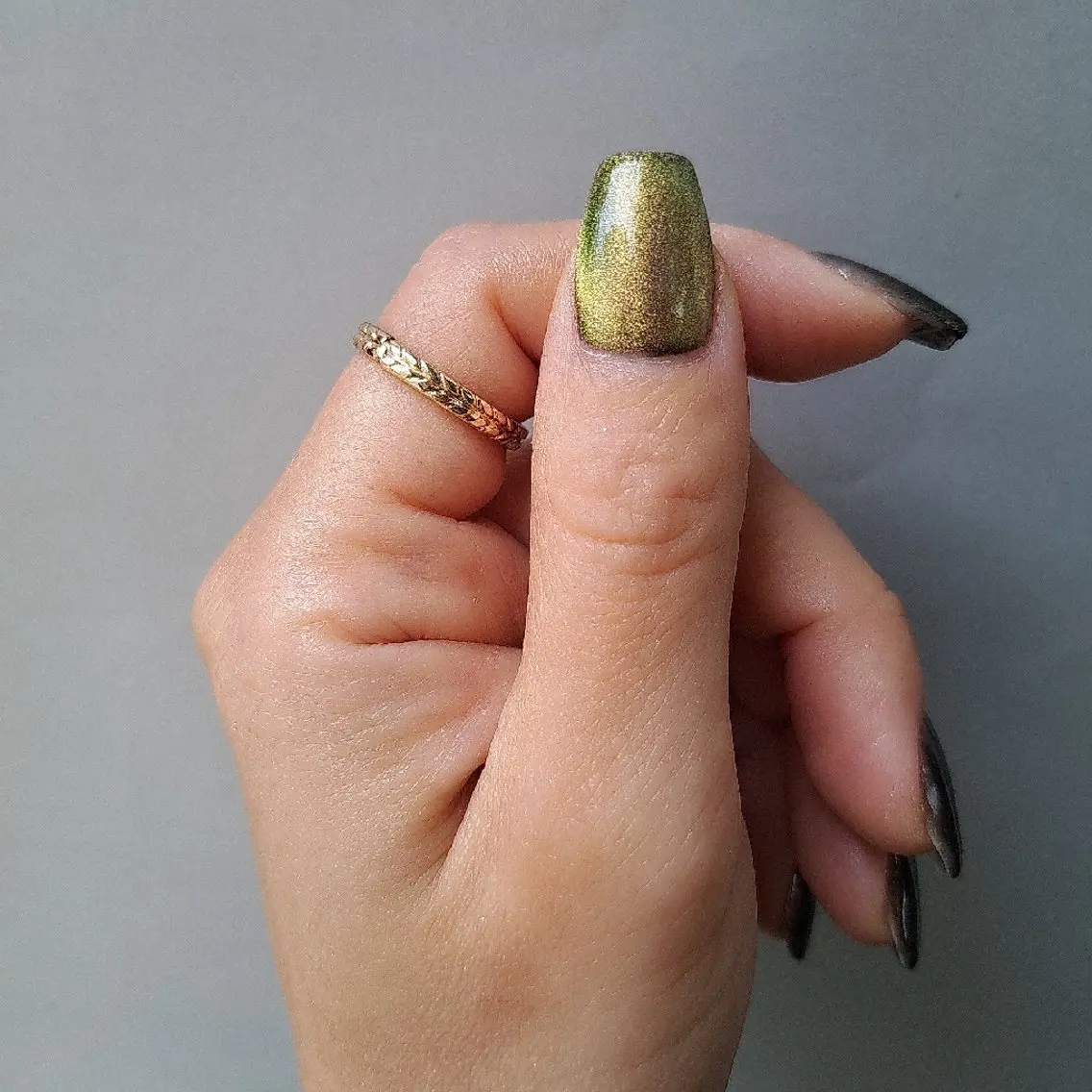ネイル マグネットネイル Nail mood デザイン持ち込みokのネイルデザイン