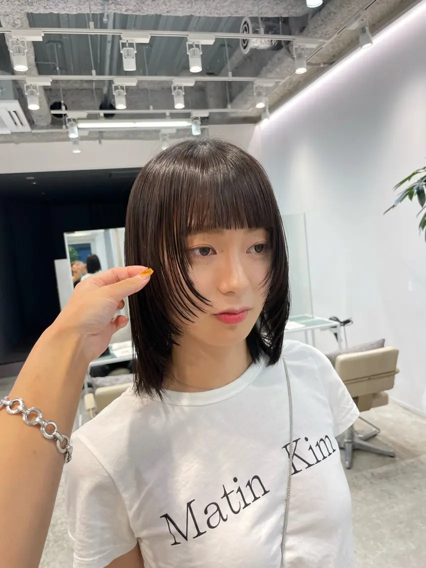 ミディアム 顔周りカット 表参道レイヤーカット 髪質改善山岸季生のヘアスタイル