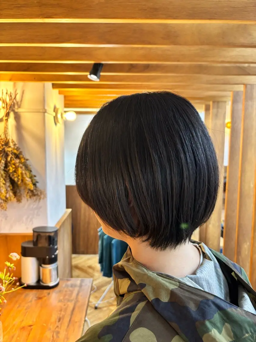 ショート ショートボブ ボブ ショートヘア 中村 芽衣那のヘアスタイル