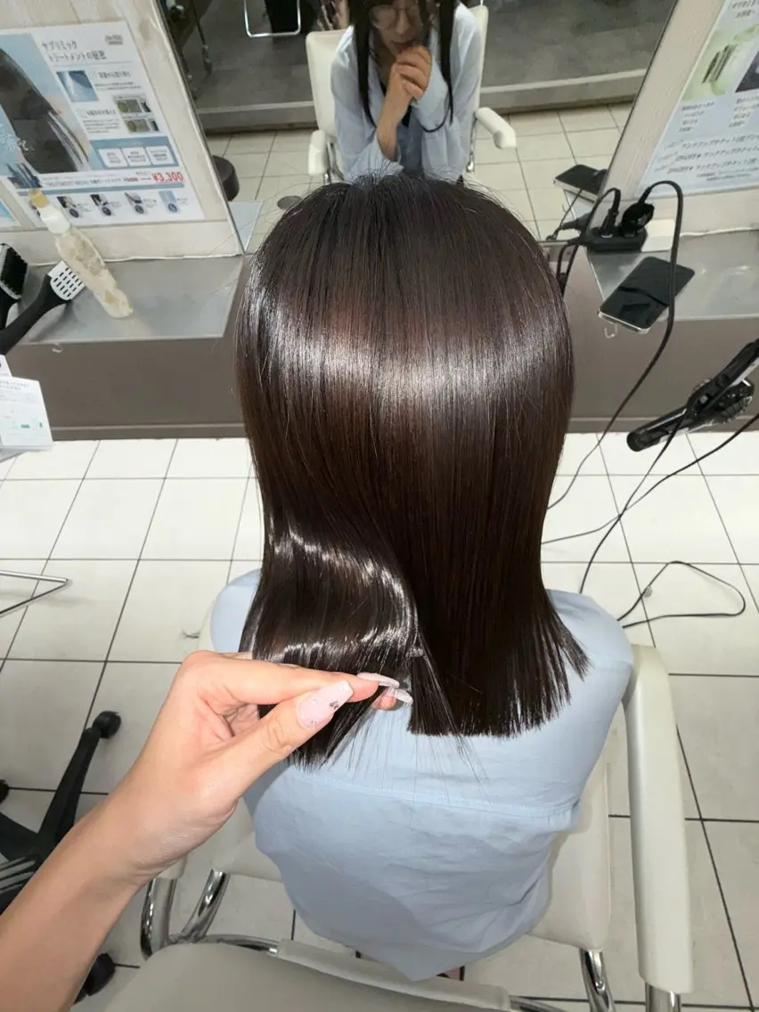 ミディアム カット ヘアカラー トリートメント 髪質改善/艶カラー 💞白井音葉のヘアスタイル